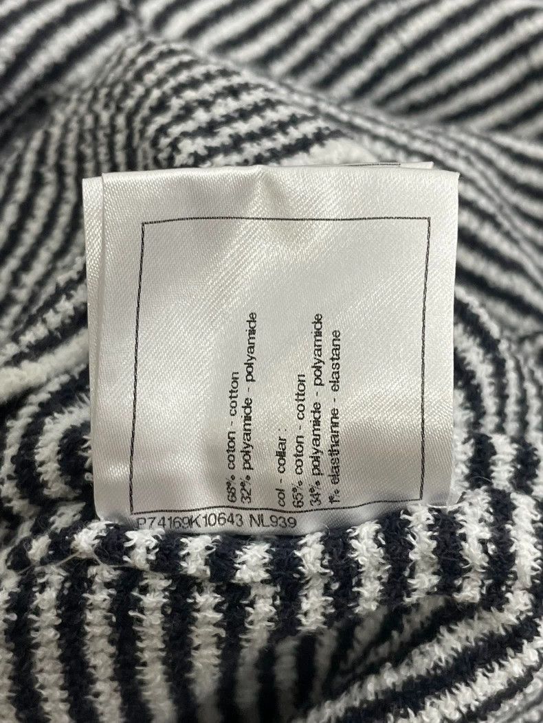 Chanel Chanel 23C black and white striped lapel V-neck long-sleev Size XS / US 0-2 / IT 36-38 - 8 Thumbnail