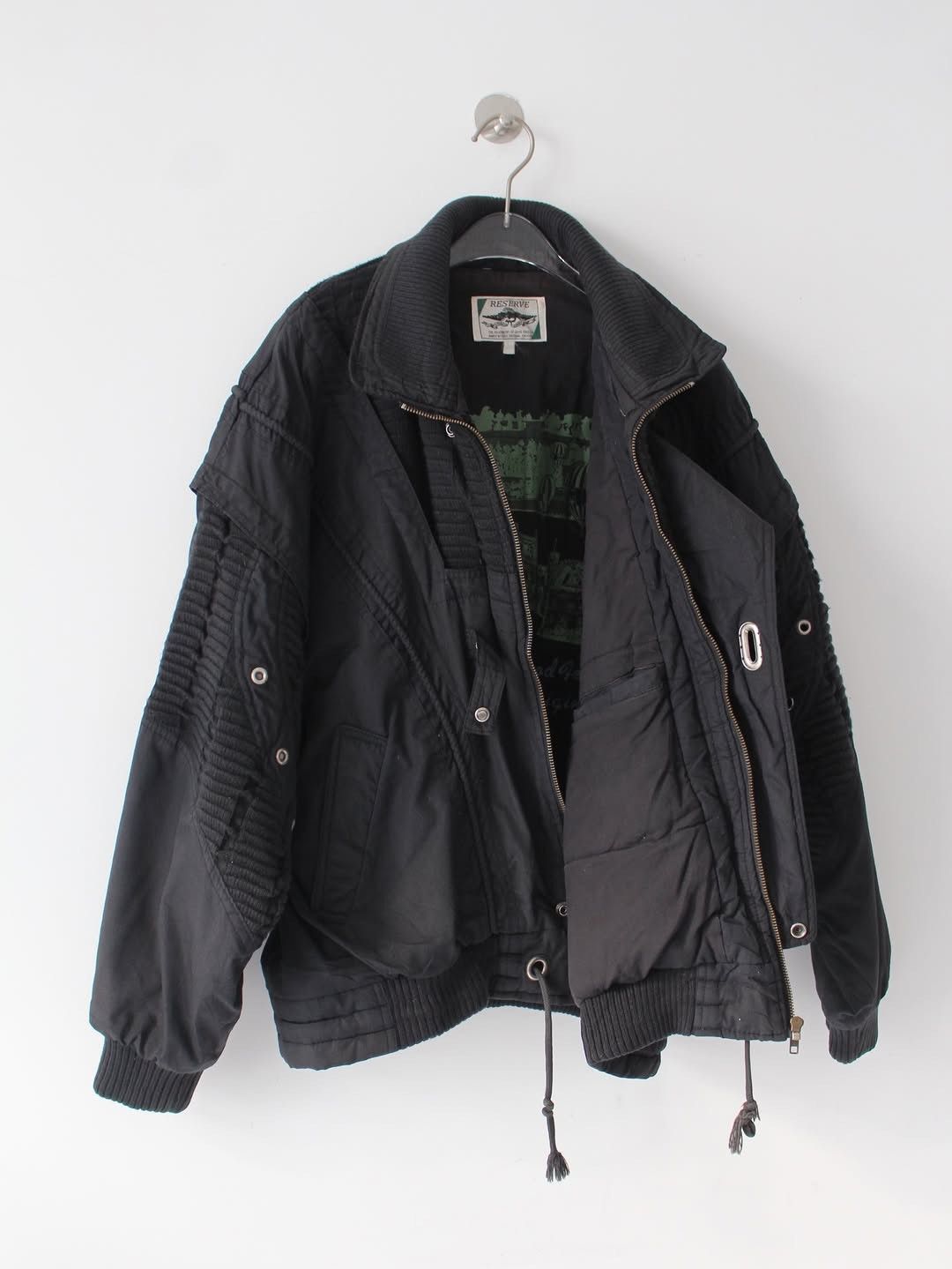 Vintage 1990S RESERVE REVERSIBLE-LINED GRAPHIC PADDED BOMBER Size US L / EU 52-54 / 3 - 4 Thumbnail