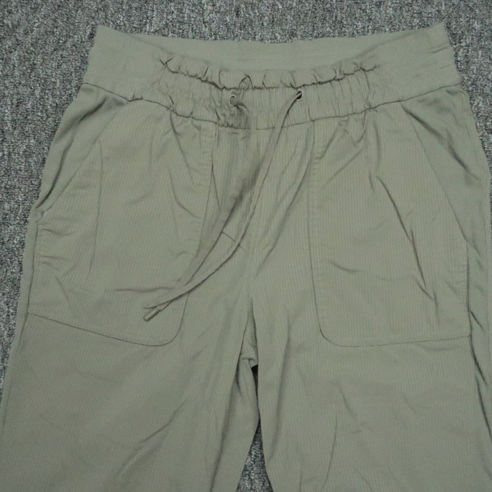 Lululemon Lululemon Jogger Pants Womens 8 Green Lightweight Activewear Size 30" / US 8 / IT 44 - 2 Thumbnail