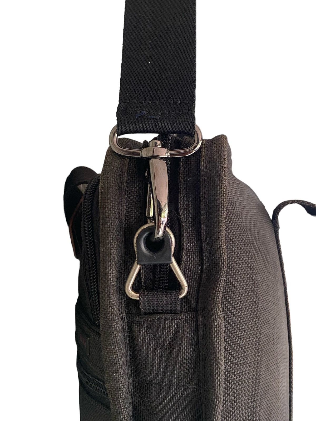 Designer Rare TUMI Messenger Bag Size ONE SIZE - 16 Thumbnail