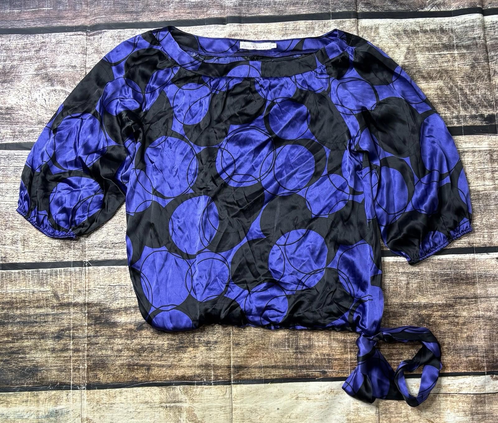 Other Alice & Trixie Top Women's M Silk Geometric Tie Hem Satin Size M / US 6-8 / IT 42-44 - 1 Thumbnail