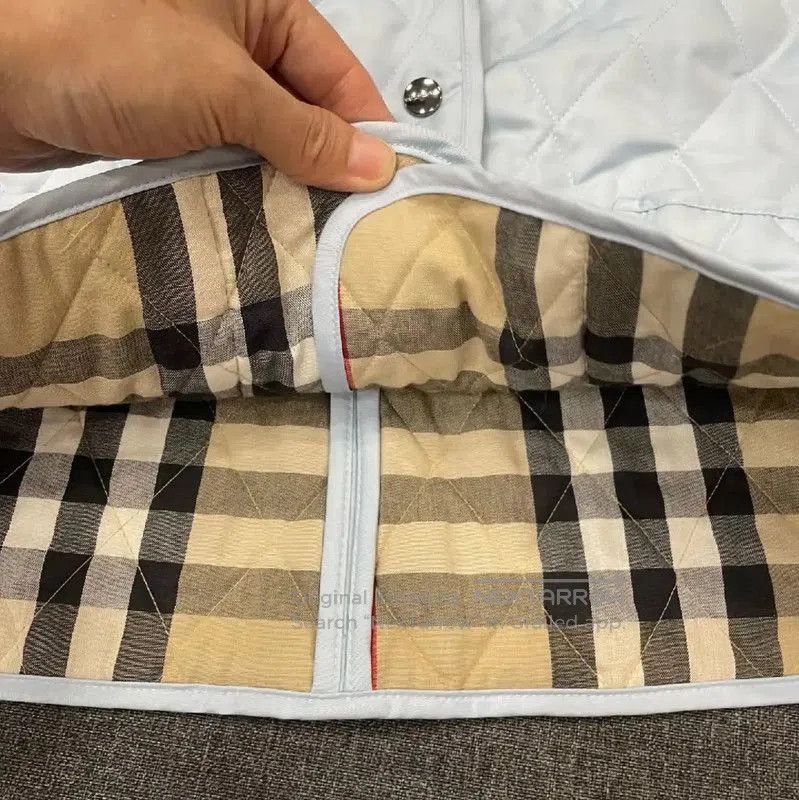 Burberry Burberry Light Blue Quilted Cotton Jacket. Size M / US 6-8 / IT 42-44 - 6 Thumbnail