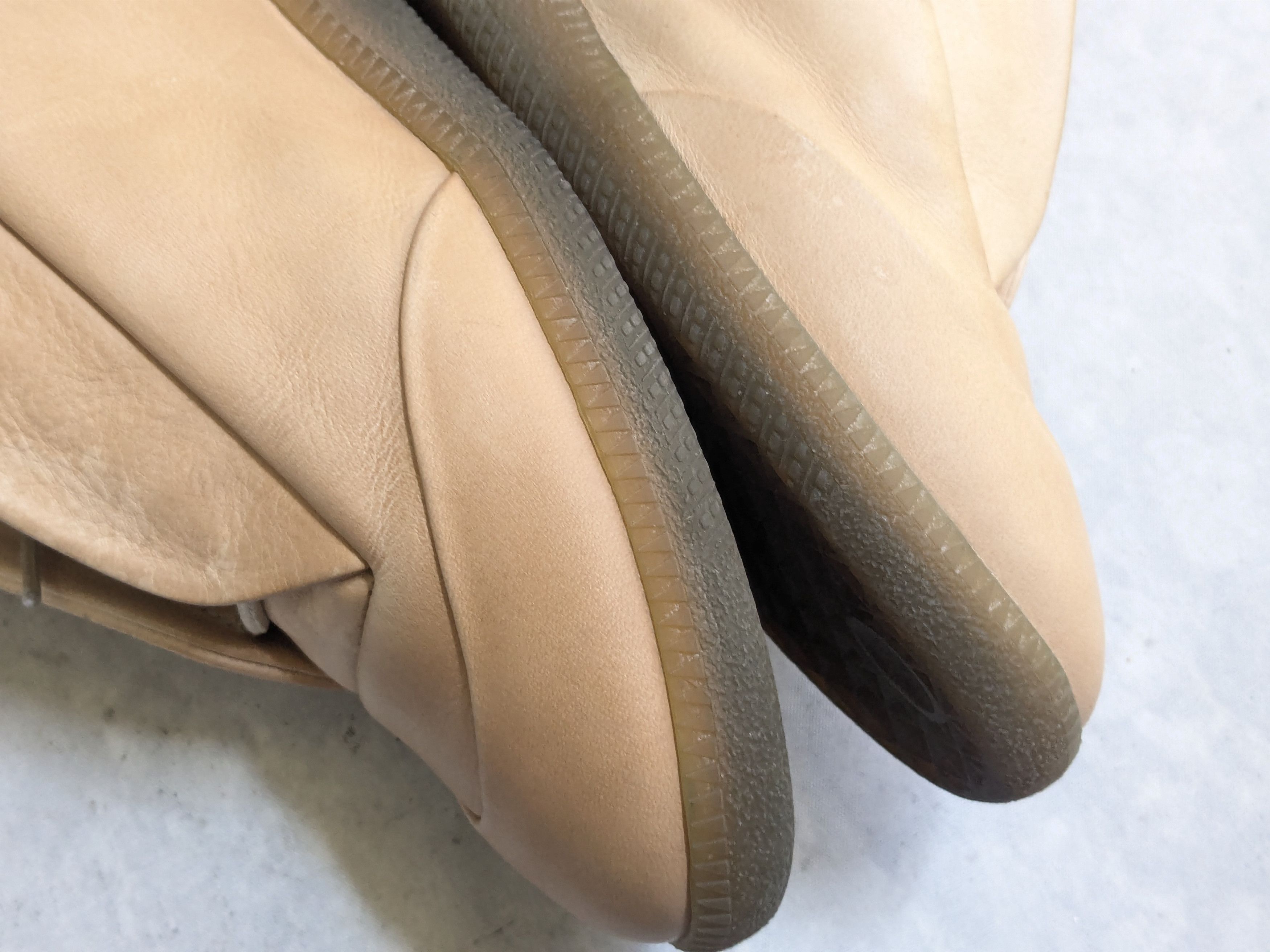 Maison Margiela Maison Margiela Future 10 43 High Tops Leather Gum Size US 10 / EU 43 - 12 Thumbnail
