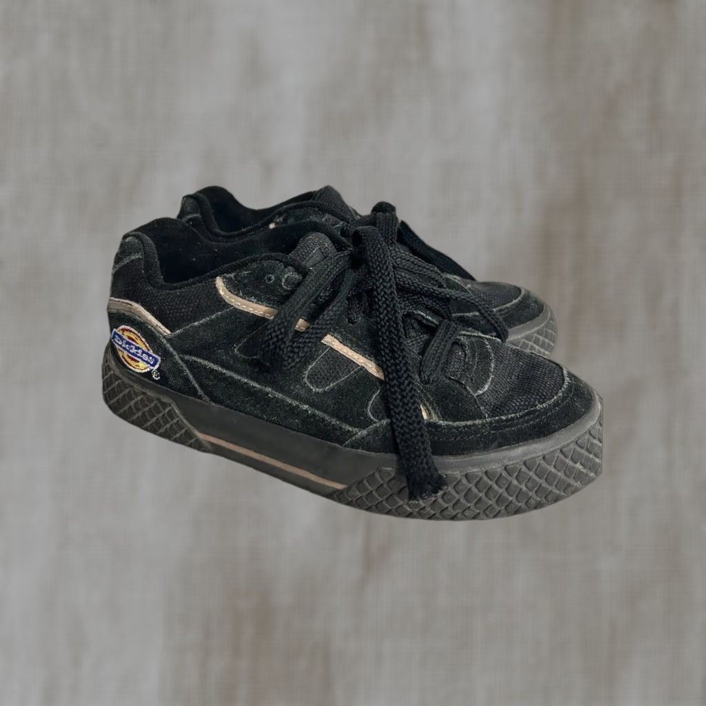 Dickies VINTAGE Dickies Womens Size 6 M Lunar Low Top Sneakers Black Skater Y2K Size M / US 6-8 / IT 42-44 - 1 Thumbnail