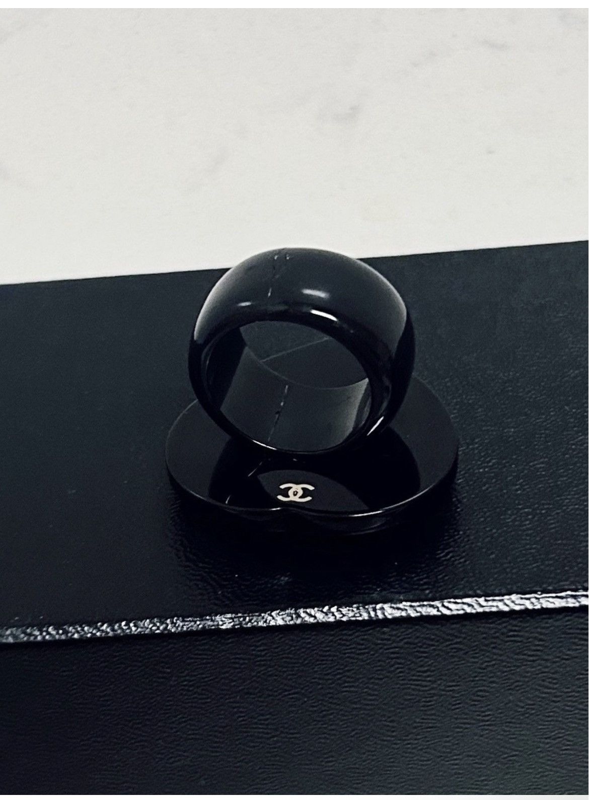 Chanel Authentic CHANEL Rare Vintage CC 09 Large Heart Crystal Ring Size ONE SIZE - 9 Thumbnail