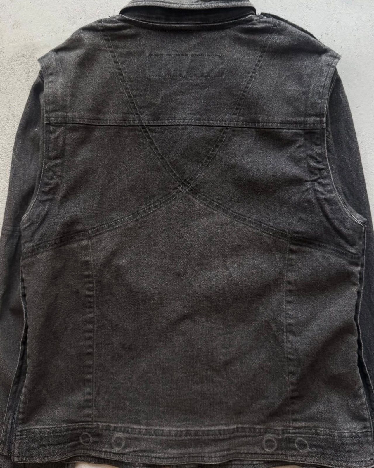 Undercover SS1999 UNDERCOVER "Relief" Small Parts Denim Trucker Jacket Size US S / EU 44-46 / 1 - 6 Thumbnail