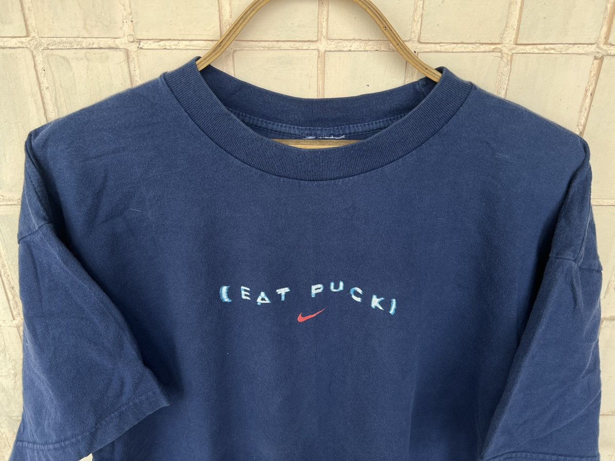Nike Vintage Nike T Shirt Big Logo EAT PUCK Swoosh 2000s Y2K Size US XXL / EU 58 / 5 - 3 Thumbnail