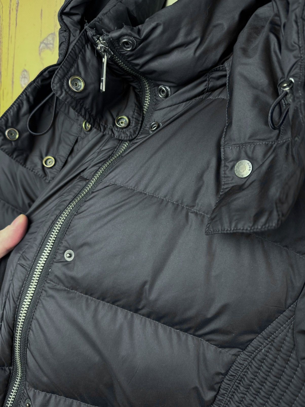 Burberry Burberry Brit London Down Jacket Puffer Coat Size L Size L / US 10 / IT 46 - 23 Thumbnail