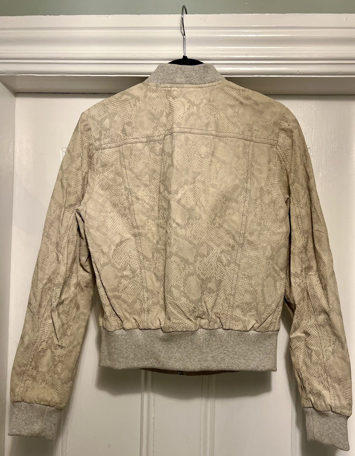 Rebecca Taylor Authentic Rebecca Taylor Pig Leather Jacket Snake Print Size M / US 6-8 / IT 42-44 - 7 Thumbnail