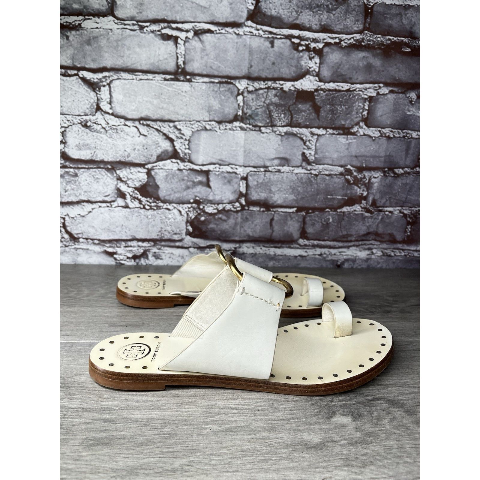 Tory Burch Tory Burch Ravello Studded White Leather Gold Rings Toe Post Size US 8 / IT 38 - 11 Thumbnail