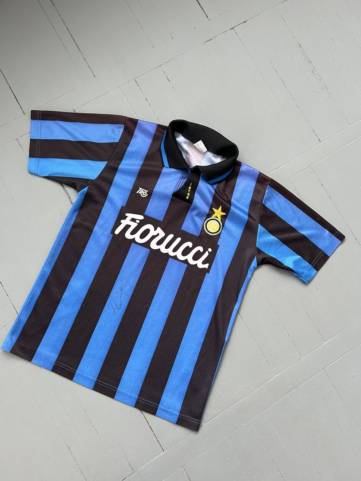 Other FC Inter soccer jersey Size US M / EU 48-50 / 2 - 2 Thumbnail