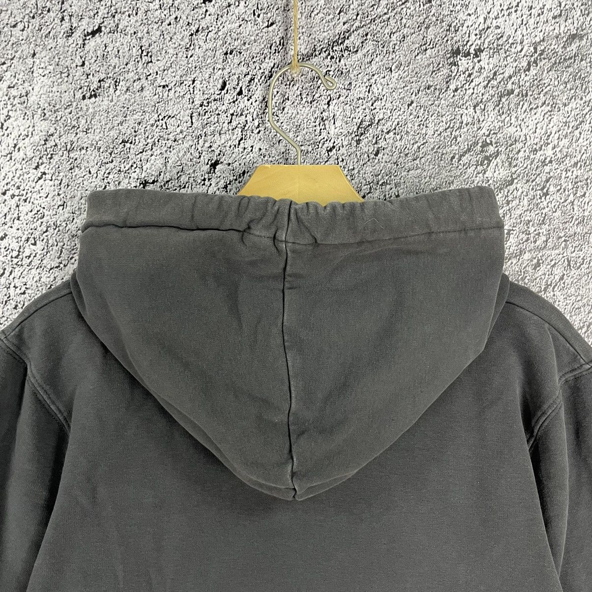 Designer × If Six Was Nine × Von Dutch 🗣️VINTAGE🗣️ Von Dutch Distressed Logo Grey Y2k archival Hoodie Size US M / EU 48-50 / 2 - 12 Thumbnail