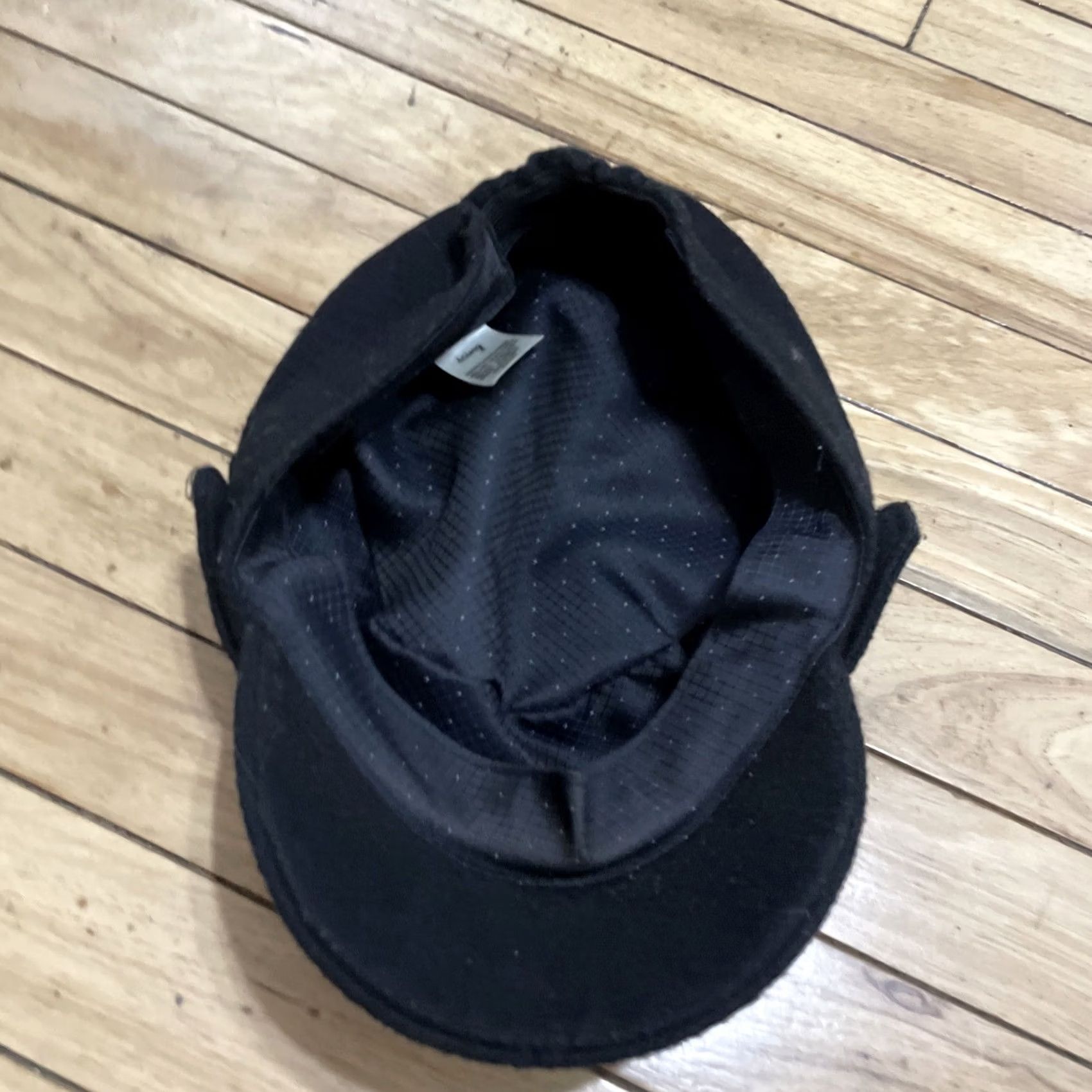 Vintage VINTAGE Icing Bejeweled Cadet Cap Wool Black Rave Goth Scene Grunge Adult OS Rare Cap Womens OS Black Wool Vintage Icing Cadet Cap Bejeweled Size ONE SIZE - 5 Thumbnail