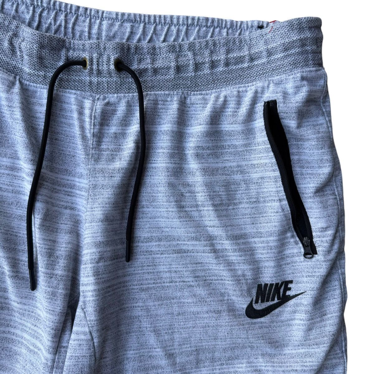 Japanese Brand × Nike Nike Tech Fleece Loose Gray Gym Shorts Knitted Advanced Size US 34 / EU 50 - 4 Thumbnail