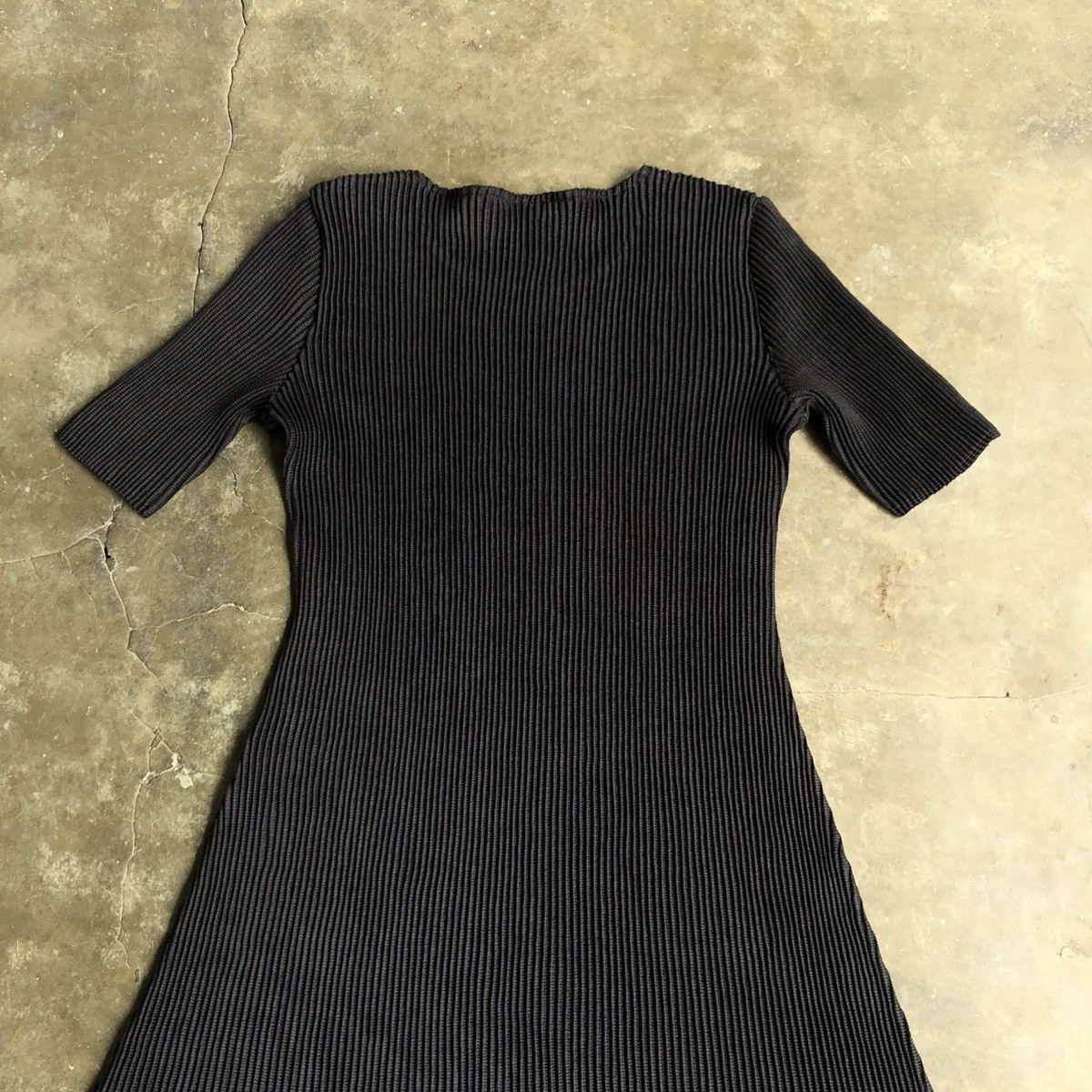 Japanese Brand 2000s Issey Miyake Specchio Pleats Architectural Midi Dress Size M / US 6-8 / IT 42-44 - 13 Thumbnail