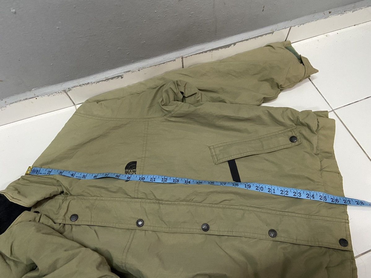 The North Face VINTAGE THE NORTH FACE SUN FADED BOMBER JACKET Size US L / EU 52-54 / 3 - 20 Thumbnail