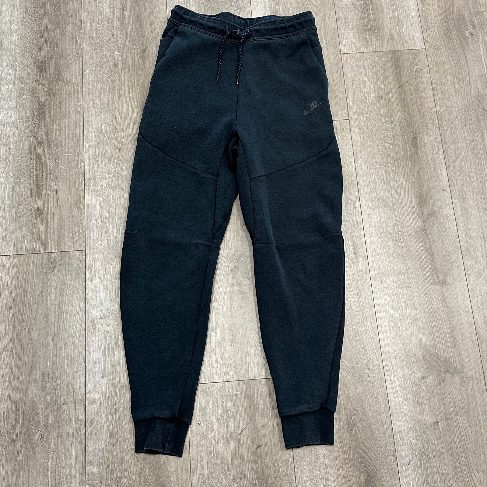 Nike Nike Sportswear Tech Fleece Jogger Pants Sweats Black Small Size US 28 / EU 44 - 1 Thumbnail