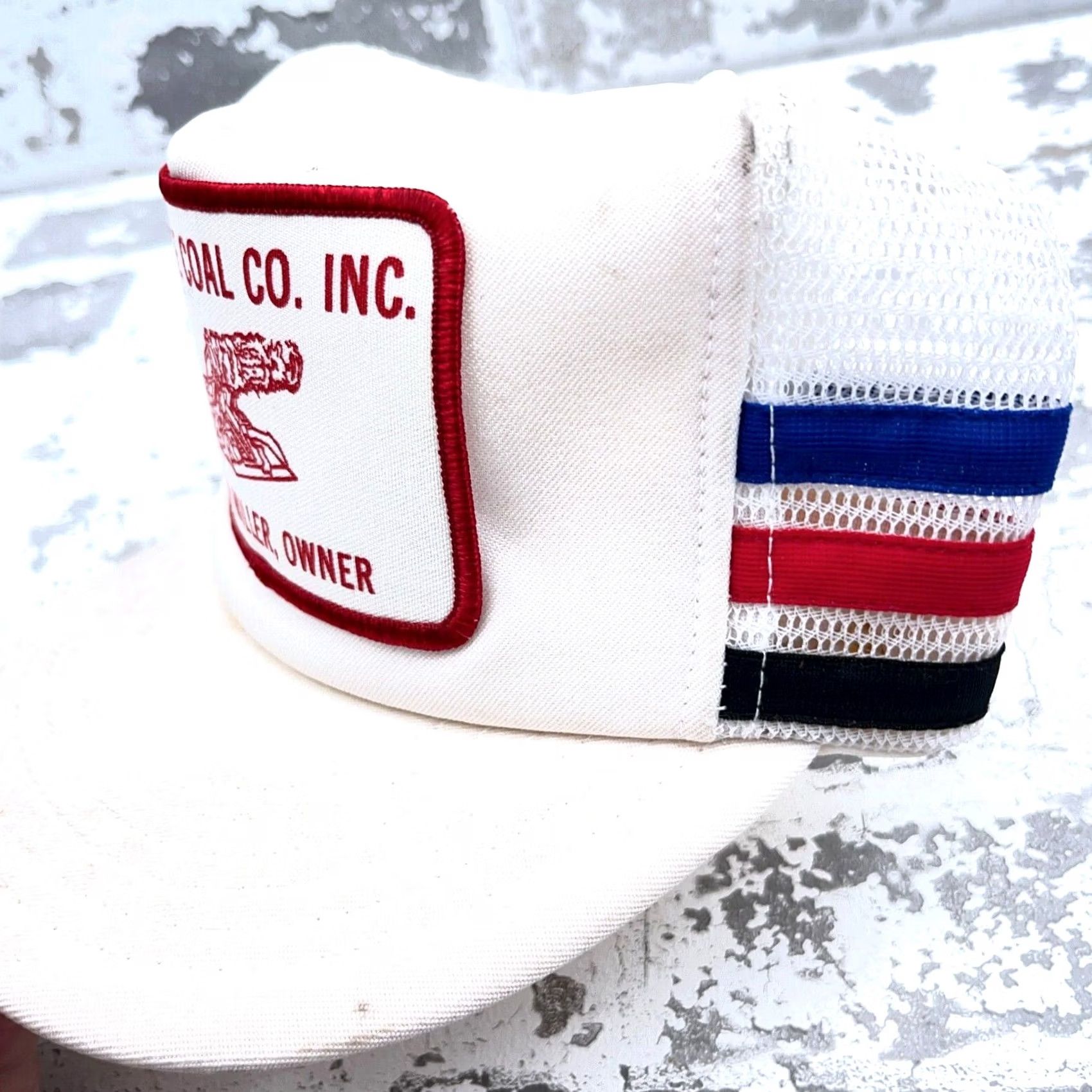 Coal VINTAGE Park Avenue Trucker Hat Cap Snap Back USA Patch 80s Scottie Coal Mining White Red Blue Mens Size ONE SIZE - 3 Thumbnail