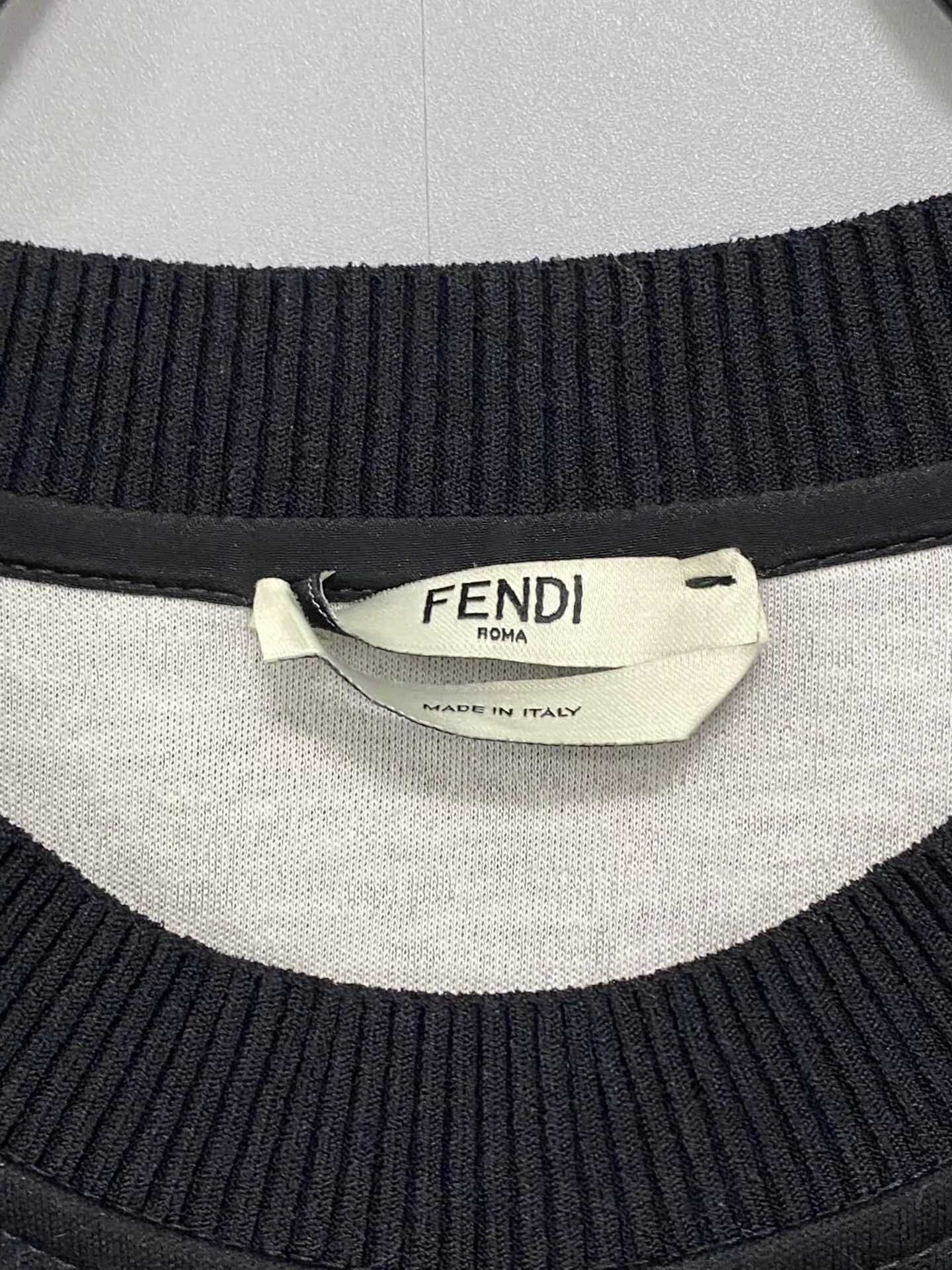Fendi FENDI KL Signature Rare Sweatshirt 99 New Size 38 Size XS / US 0-2 / IT 36-38 - 5 Thumbnail