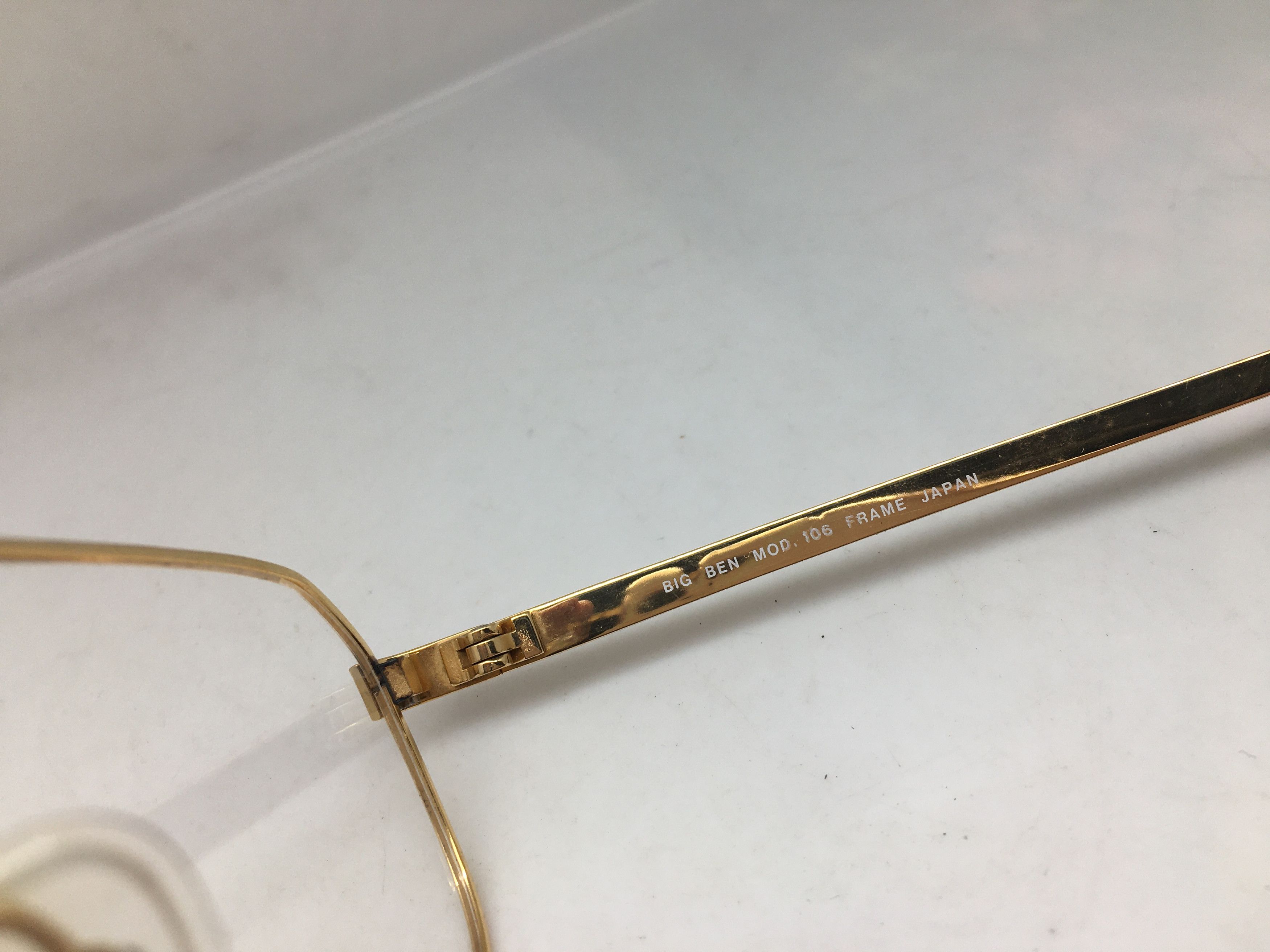 Vintage Vintage BIG BEN Gold Eyeglasses Frame Japan Size ONE SIZE - 4 Thumbnail