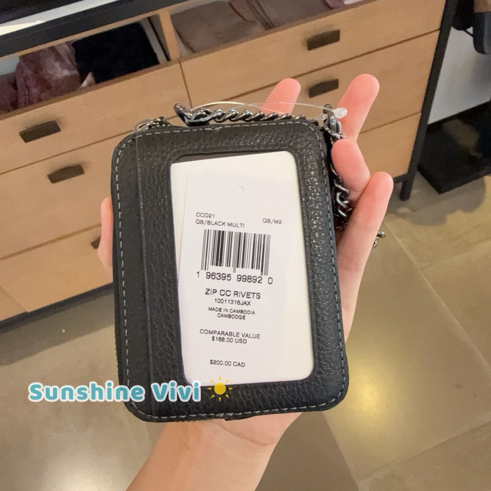 Coach NWT Coach Zip Card Case With Rivets CCO21 Leather Black Size ONE SIZE - 4 Thumbnail