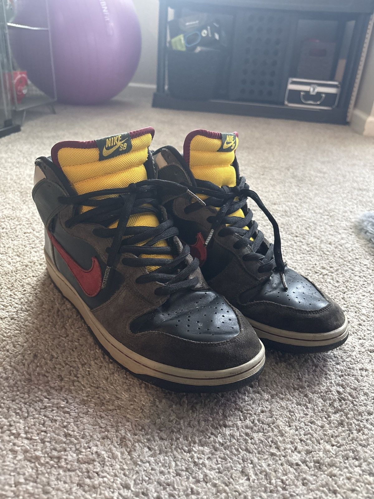 Nike NikeSB Dunk High "Boba Fett" Size US 13 / EU 46 - 2 Thumbnail