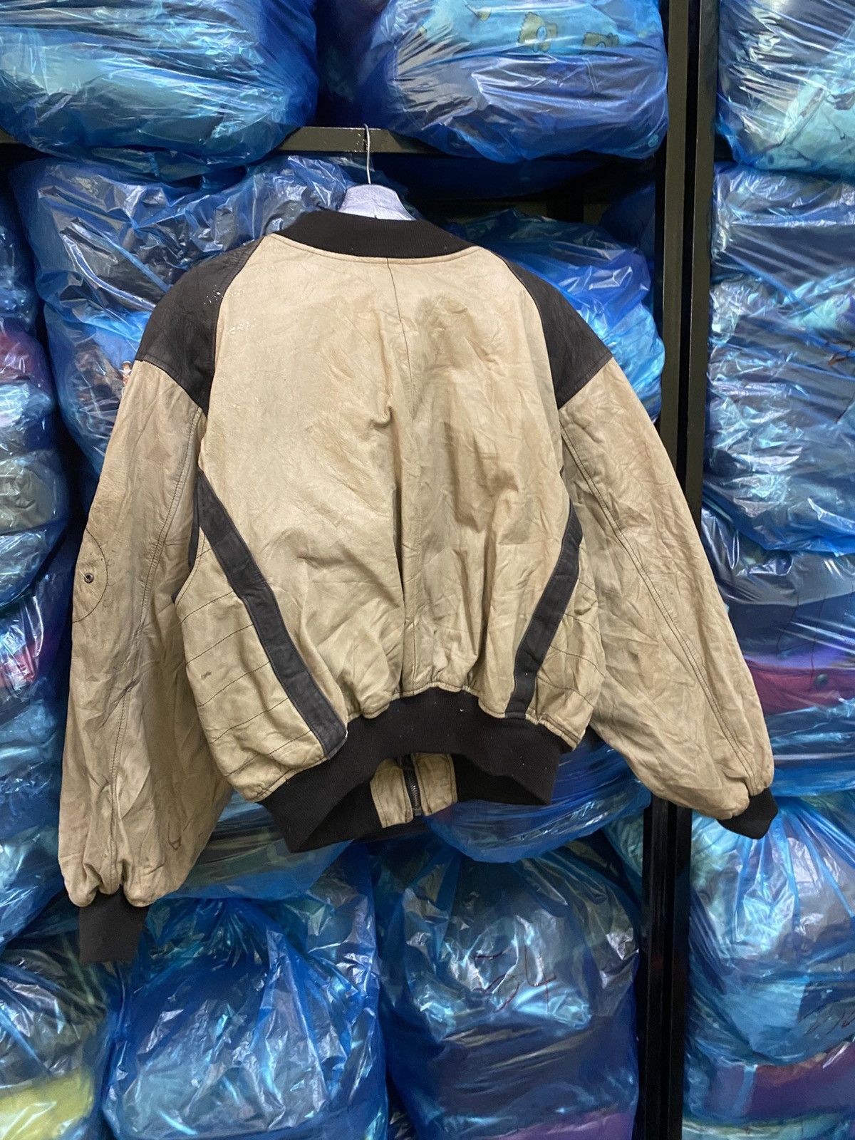 Other Mike Kurtis Paris Two-Tone Leather Bomber Jacket Distressed Size US L / EU 52-54 / 3 - 10 Thumbnail