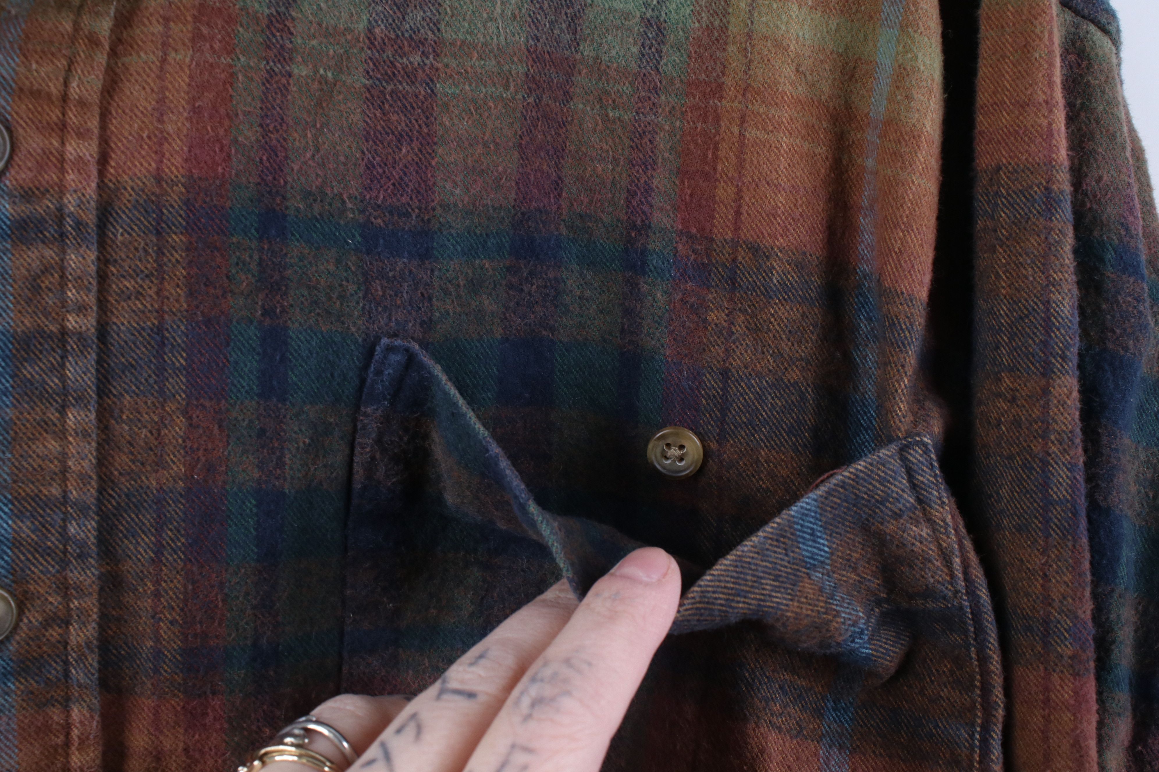 Lands' End Vintage 90s Lands End Flannel Collared Button Down Shirt Size US XL / EU 56 / 4 - 5 Thumbnail