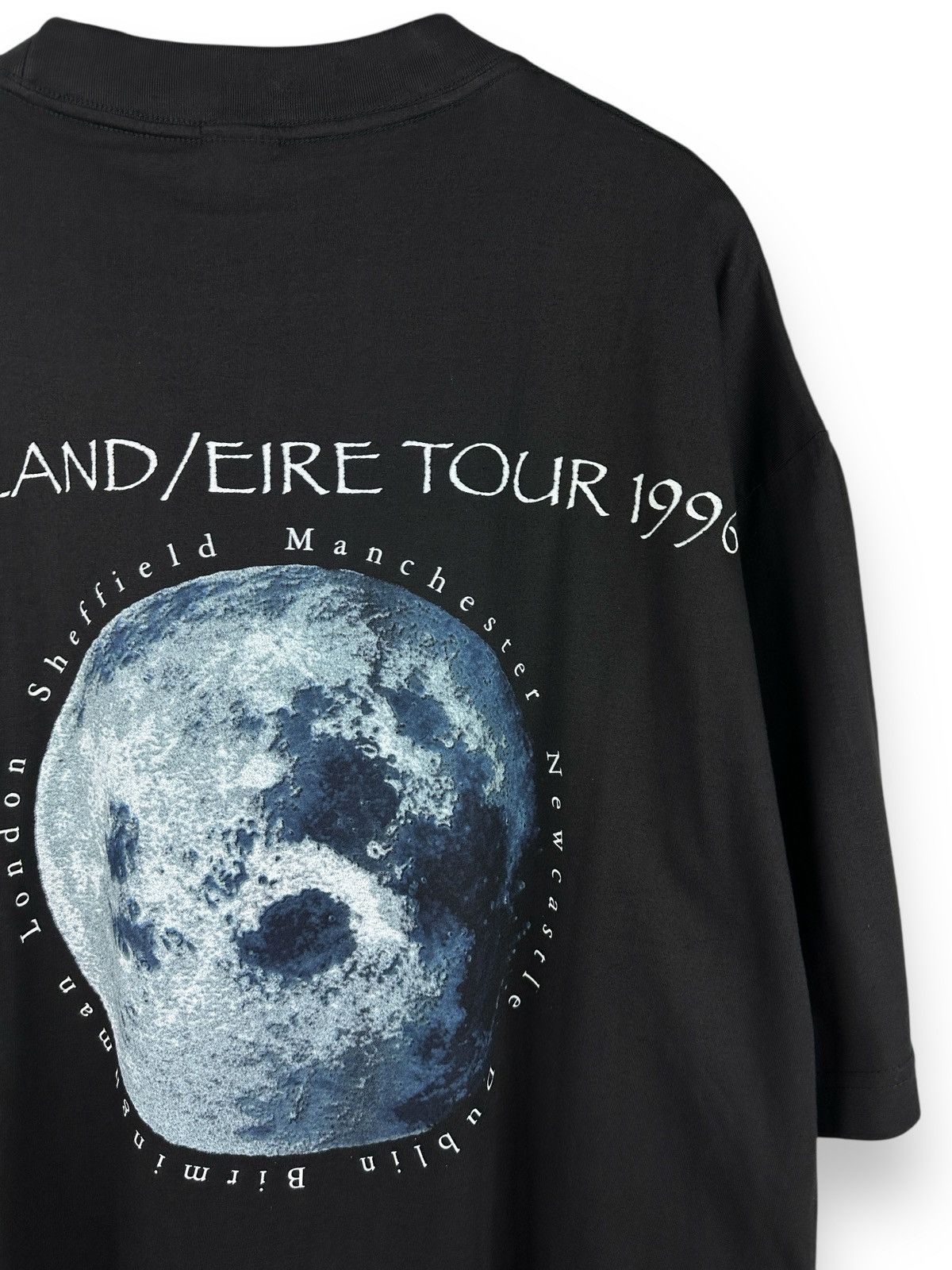 Band Tees Vintage 1996 Neil Diamond Tour T-Shirt Double Sided Size US XL / EU 56 / 4 - 9 Thumbnail
