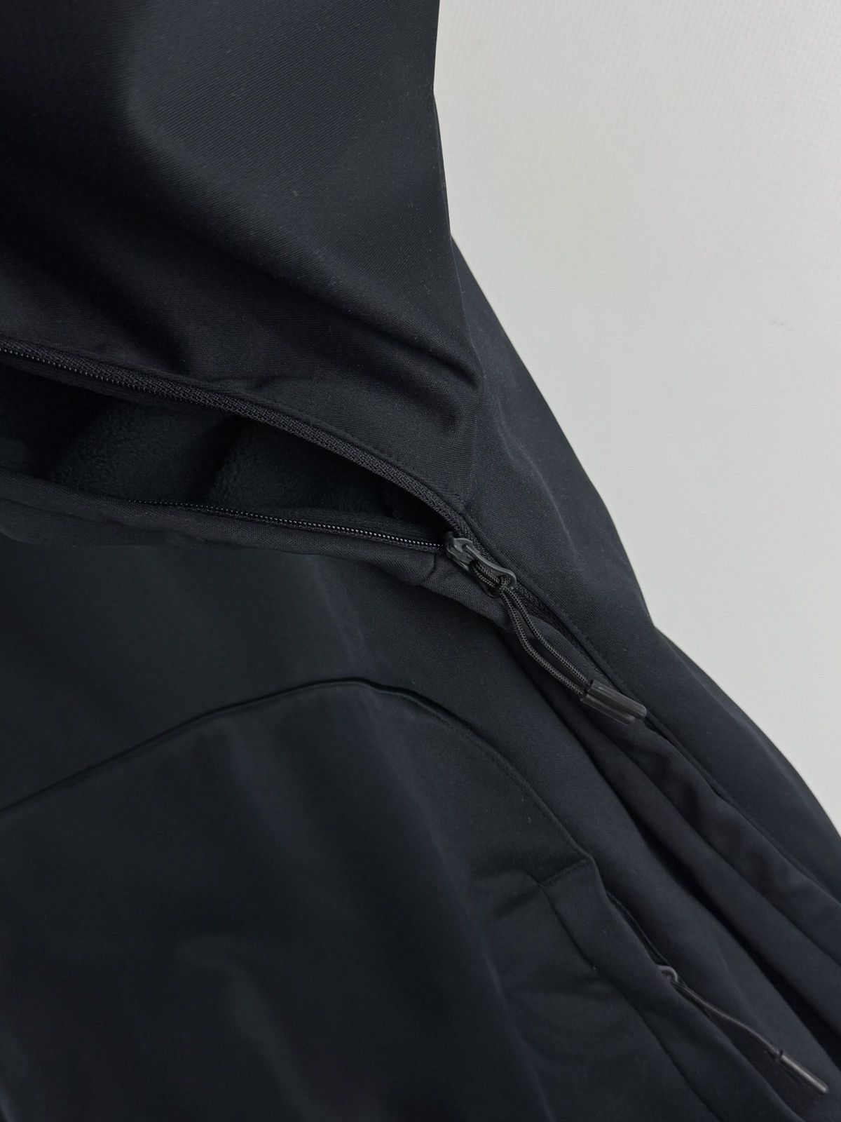 Oakley Oakley Solar Rail Softshell Hoodie Jacket Black Baggy Fit Size US L / EU 52-54 / 3 - 5 Thumbnail