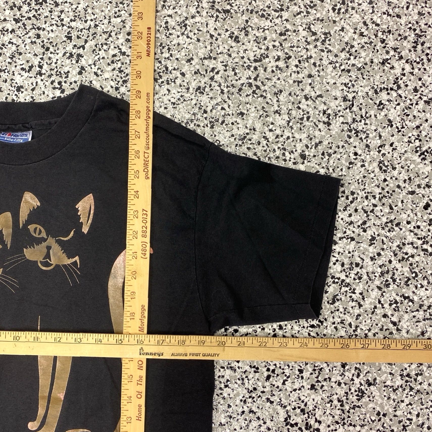 Hanes VTG Hanes Cat Graphic T-Shirt USA 100% Cotton Size Large Black Mens T-Shirt USA Cats Vintage 1980s Size US L / EU 52-54 / 3 - 2 Thumbnail