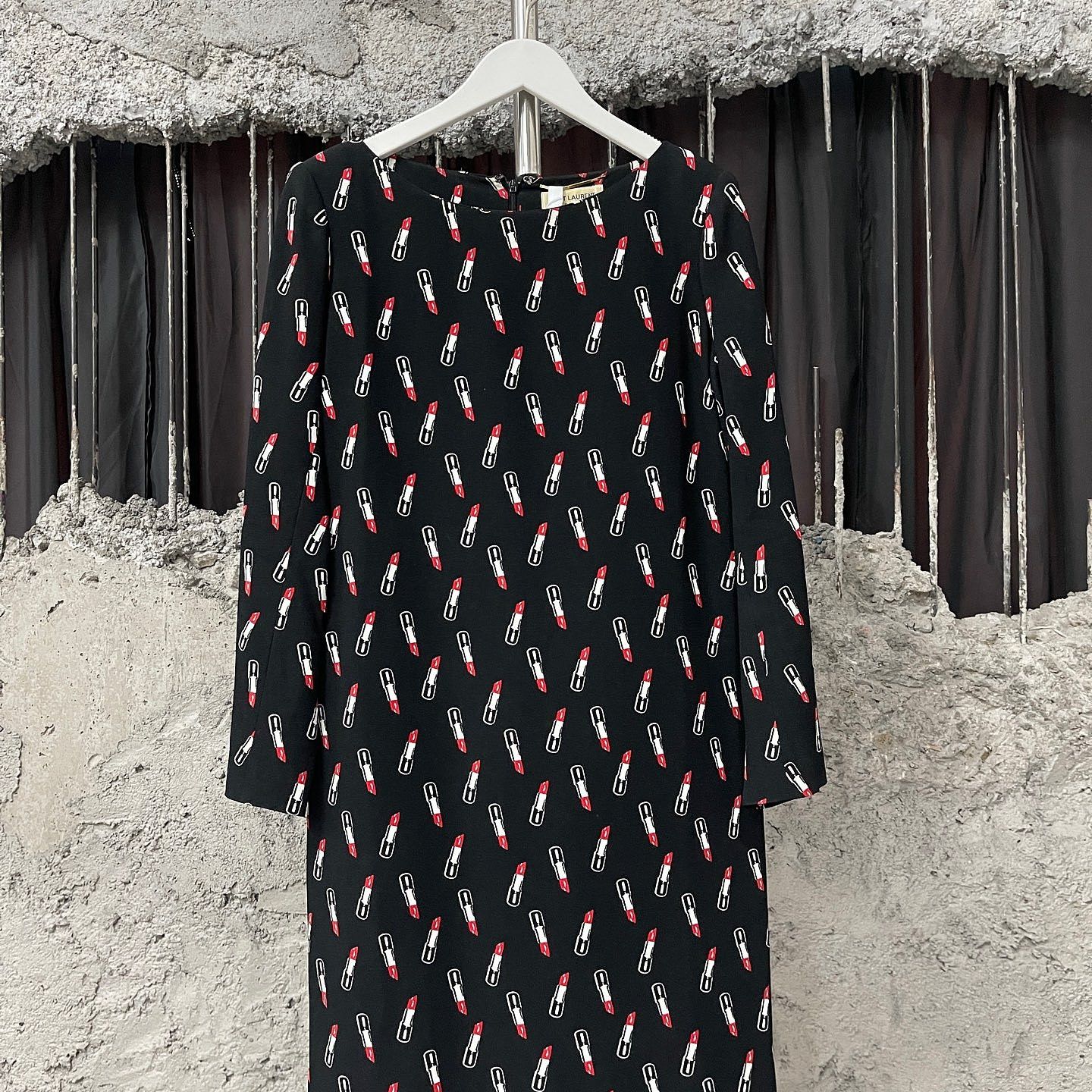Saint Laurent Paris Saint Laurent Lipstick Print Mini Dress F36 Size XS / US 0-2 / IT 36-38 - 1 Thumbnail