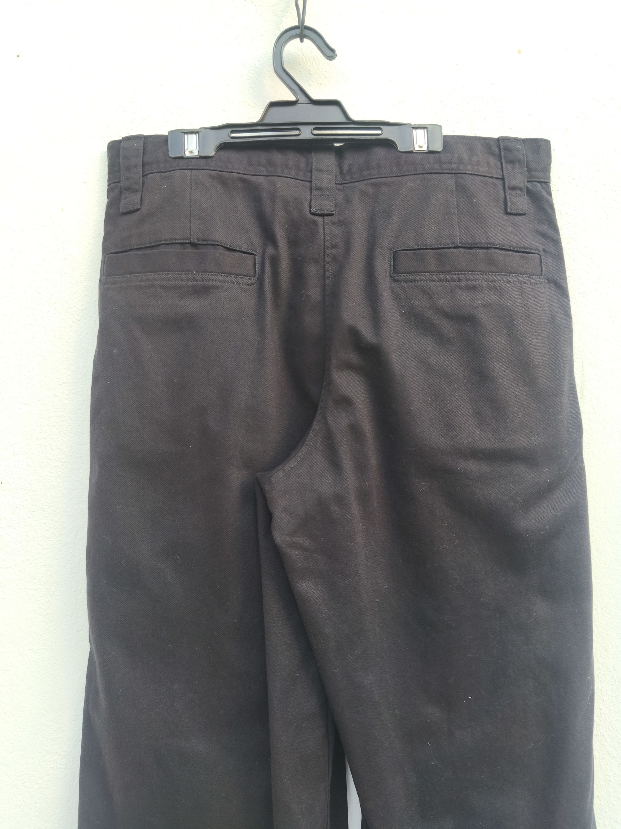 Uniqlo Uniqlo Baggy Chinos pants Size US 33 - 8 Thumbnail