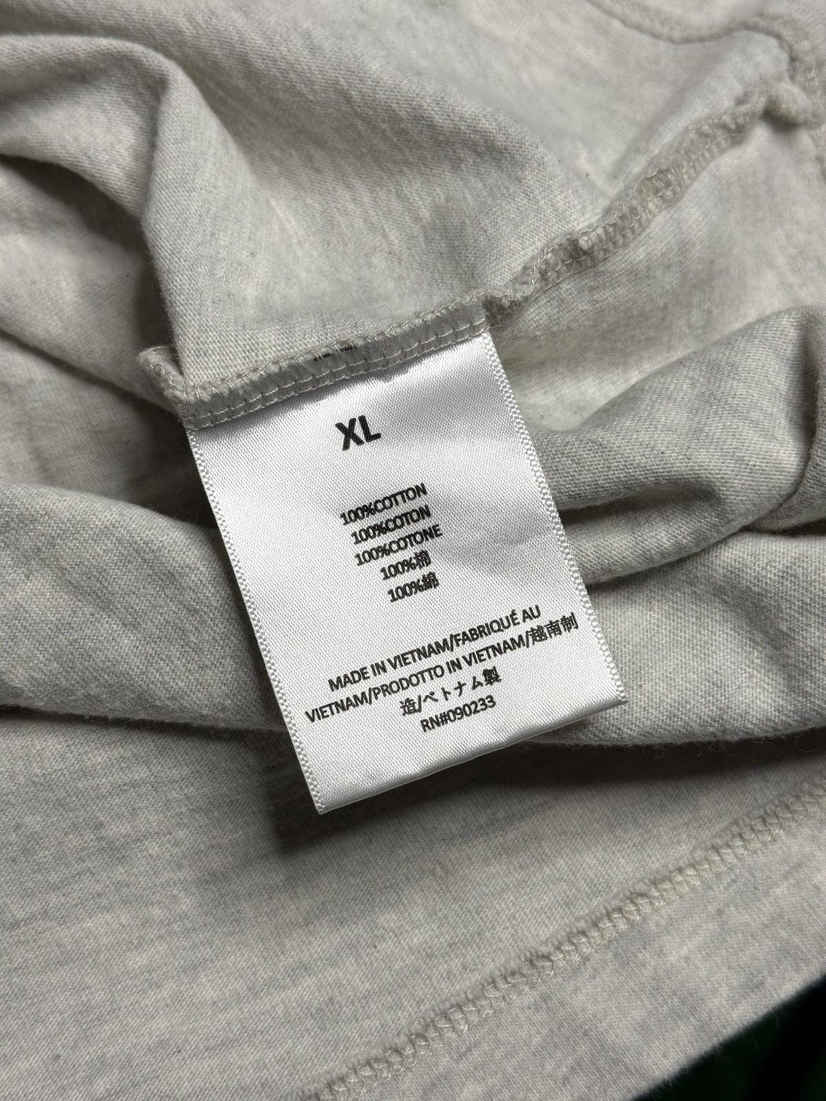 Essentials Essentials Back Logo L/S Tee “Heather Grey” [XL] PREOWNED Size US XL / EU 56 / 4 - 6 Thumbnail