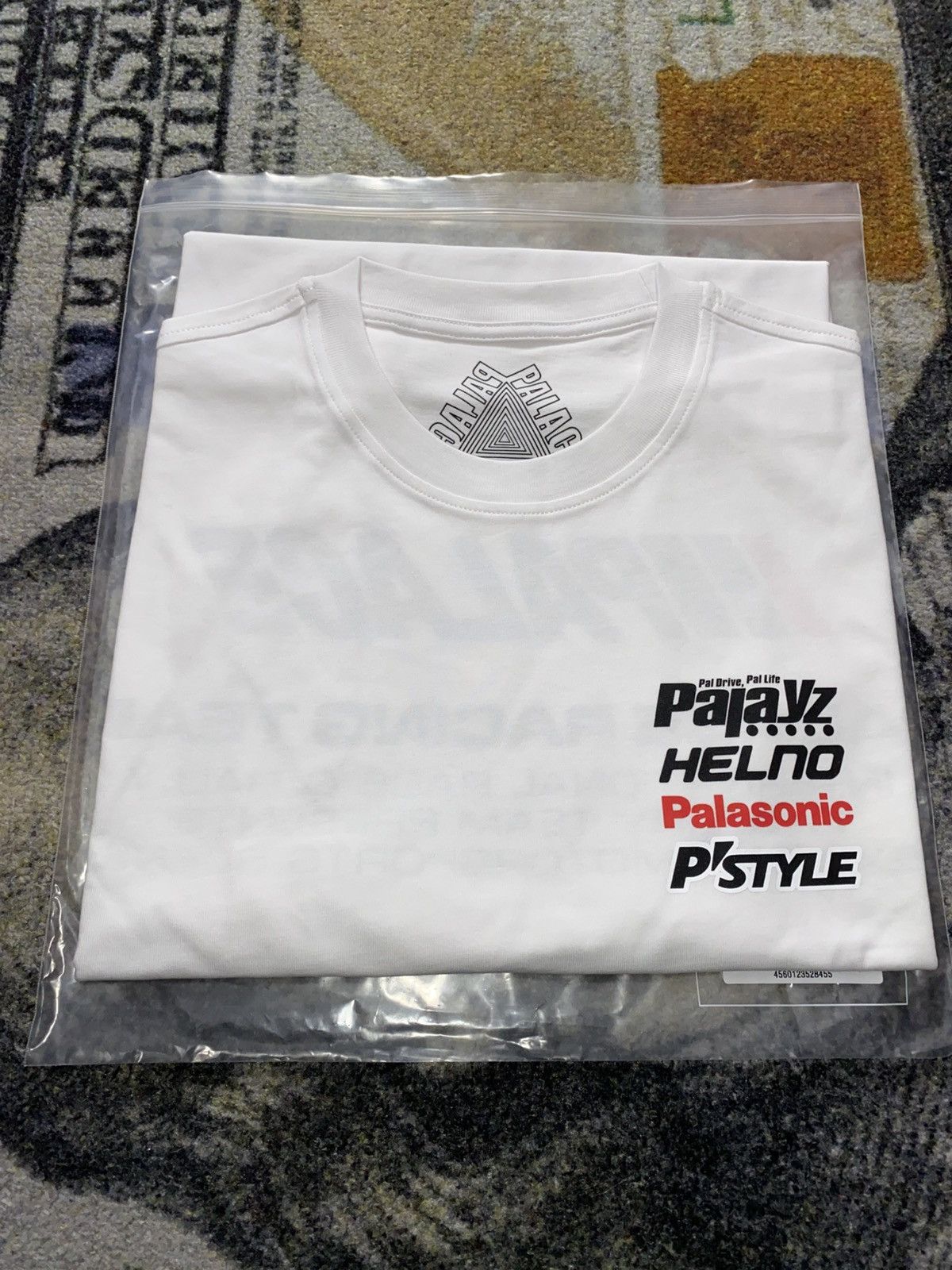 Palace Palace Racey T-Shirt White | Grailed