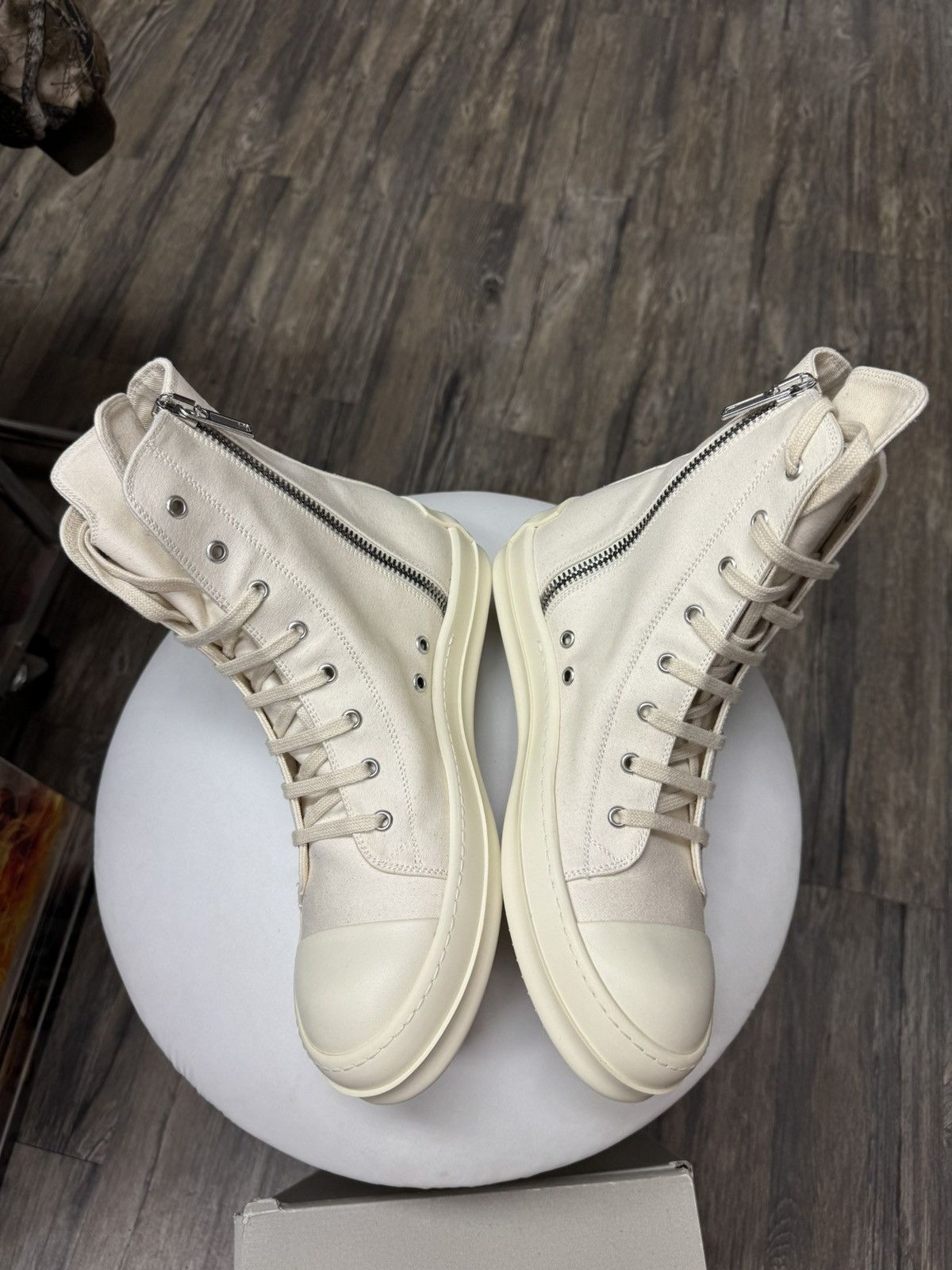 Rick Owens Rick Owens DRKSHDW Ramone Hi Top Milk *RARE^ Size US 9.5 / EU 42-43 - 4 Thumbnail