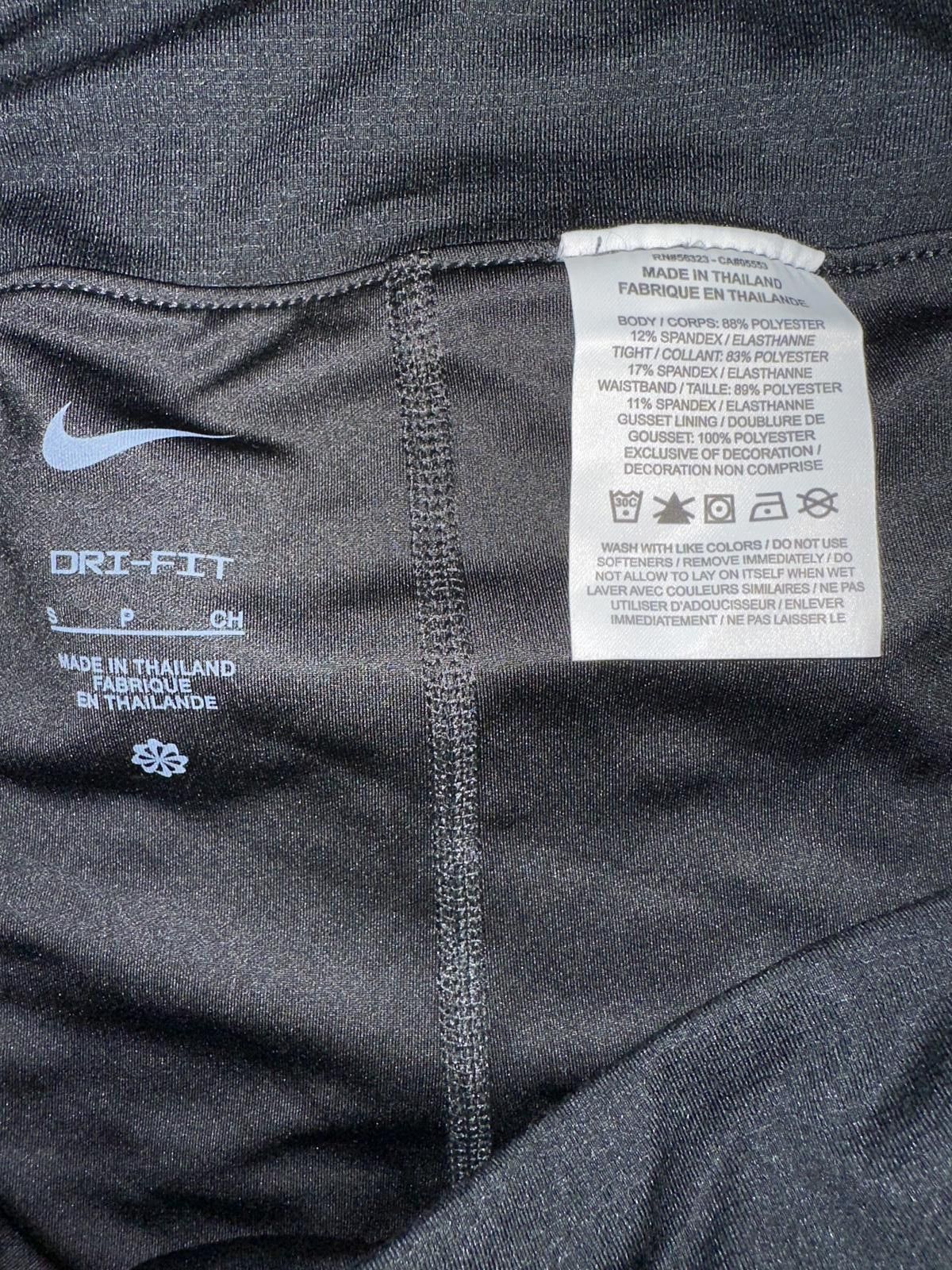 Nike Nike Women's Tennis Court Flouncy Black Golf Skort Size 28" / US 6 / IT 42 - 4 Thumbnail