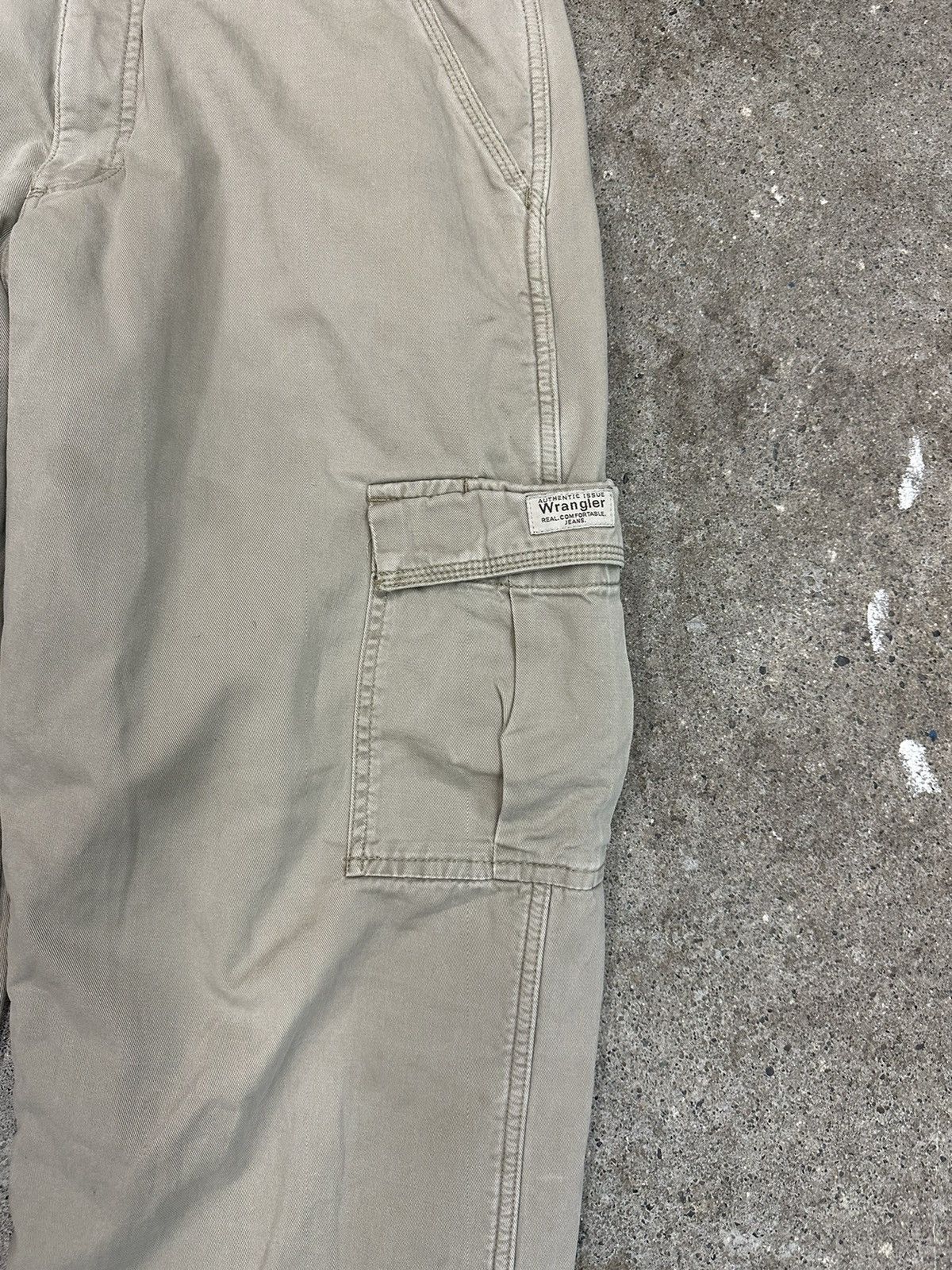 Eddie Bauer × Vintage Vintage Wrangler Fleece Lined Cargo Pants Size 36 Size US 36 / EU 52 - 3 Thumbnail