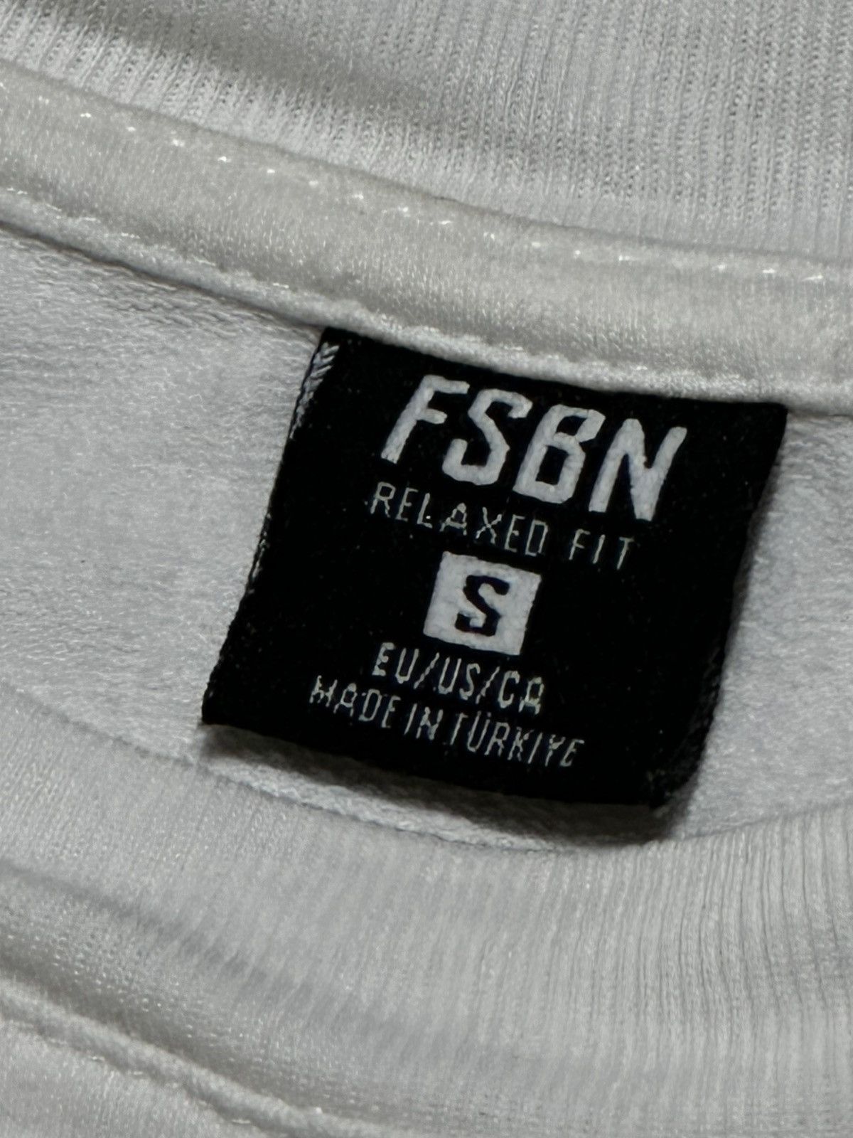 Other T-shirt Y2k Streetwear Torn Print Size US S / EU 44-46 / 1 - 5 Thumbnail