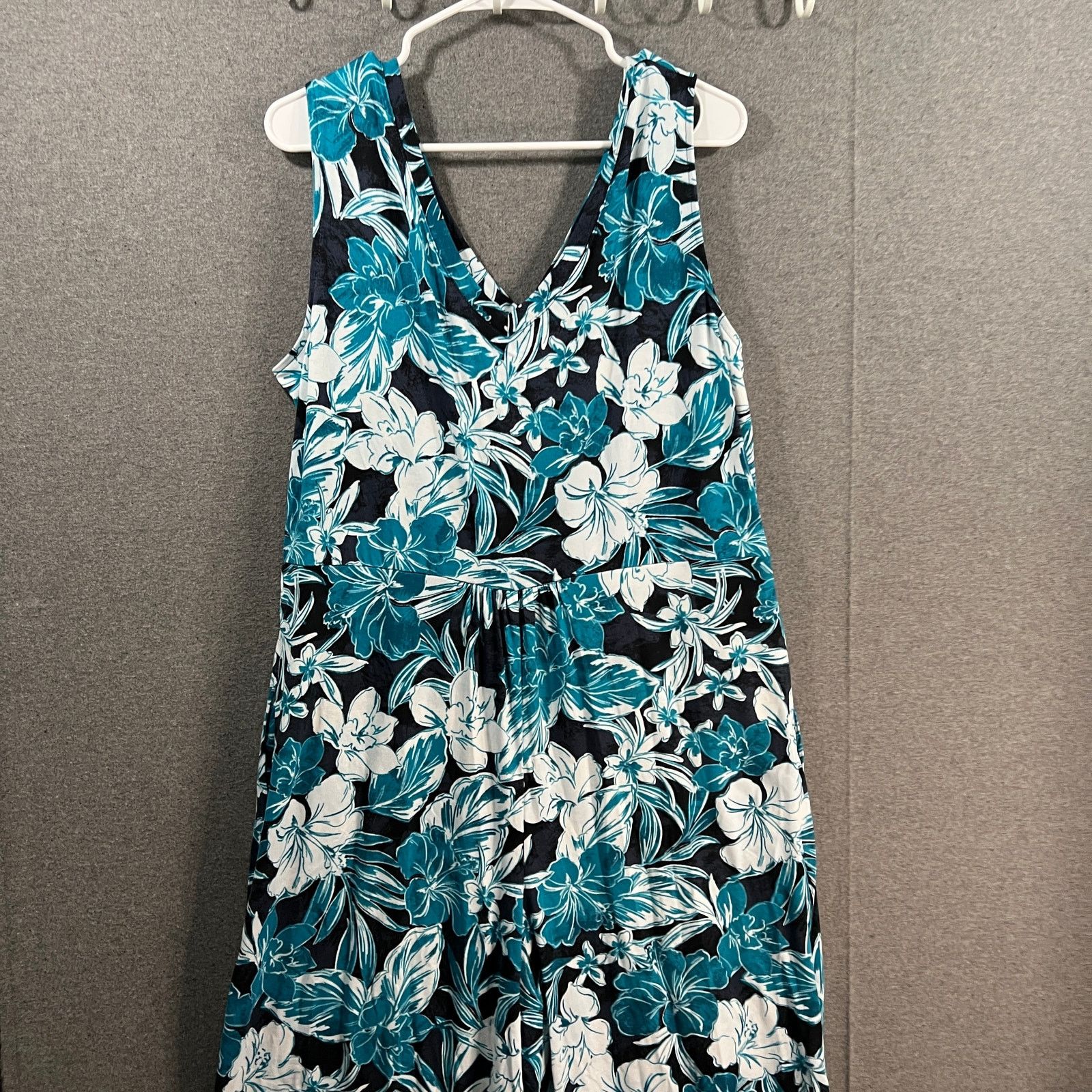Other AnyBody Tall Lozy Knit Luxe V-Neck Gaucho Jumpsuit Tura Flo Size L / US 10 / IT 46 - 10 Thumbnail