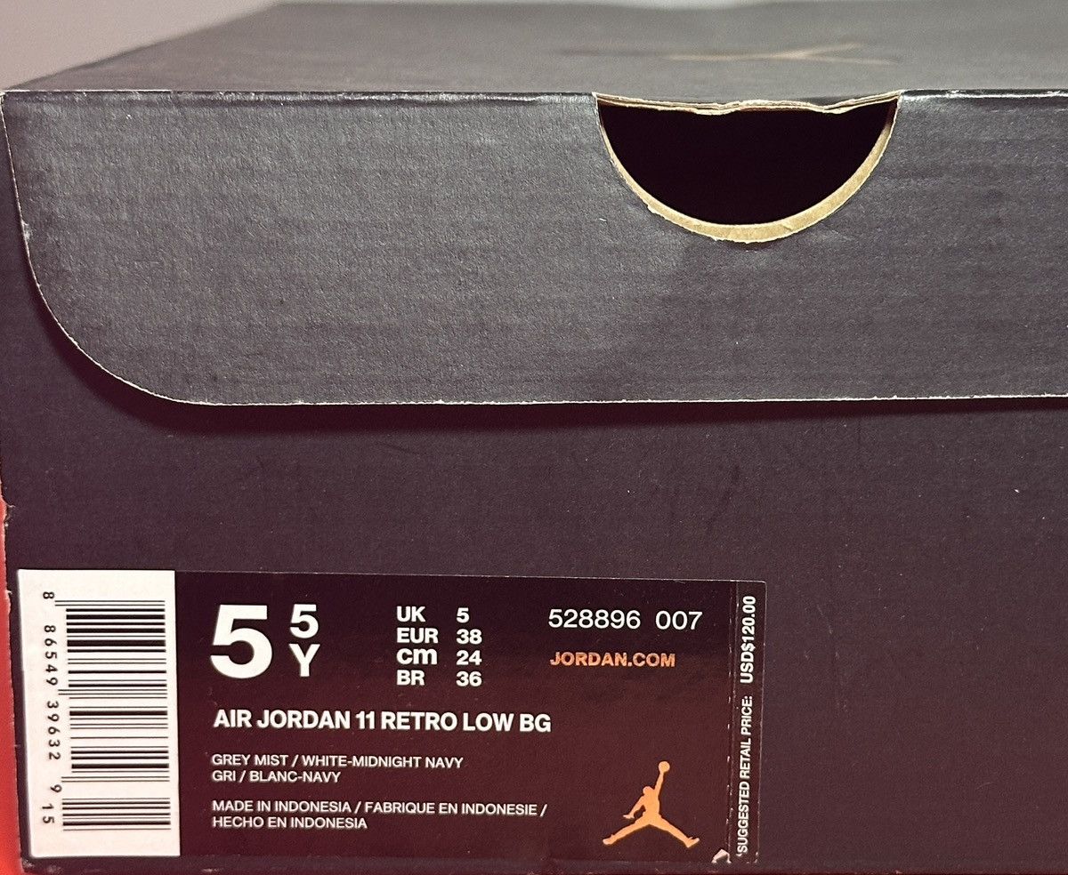 Jordan Brand Size 5.5 (GS) - Jordan 11 Retro Georgetown Size US 5.5 / EU 38 - 8 Thumbnail