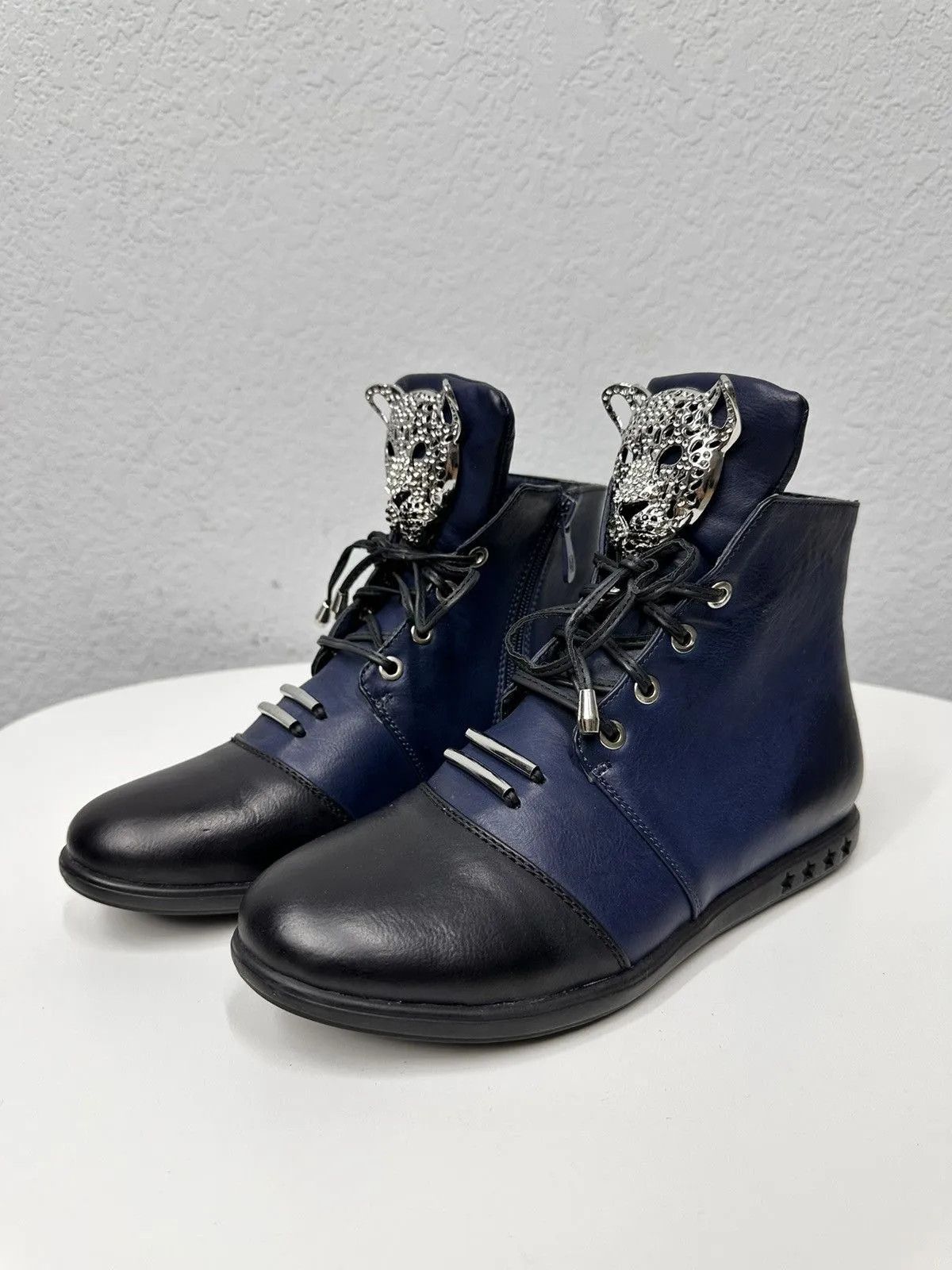 If Six Was Nine Blue leather femme ankle boots big metal panther logo Size US 8 / IT 38 - 6 Thumbnail