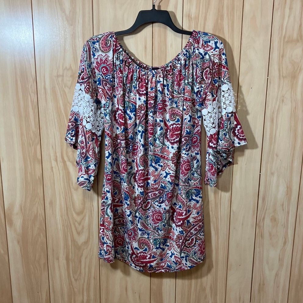 Other Lildy Floral Paisley Off the Shoulder Tunic 2XL-3XL Size 3XL / US 20-22 - 1 Thumbnail