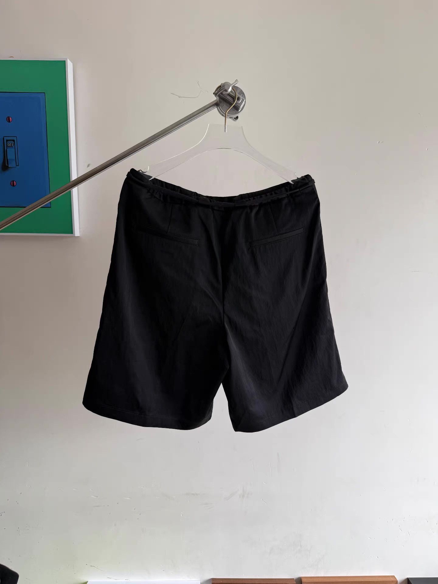 Jil Sander Jil Sander Satin Shorts Q17 Size US 34 / EU 50 - 4 Thumbnail