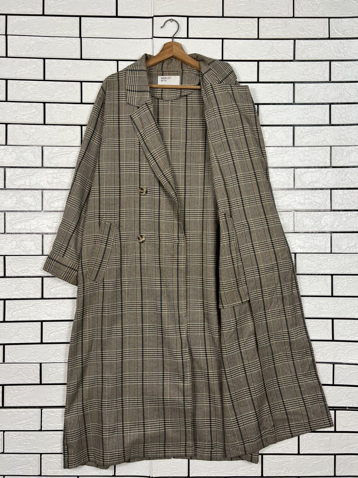 Japanese Brand MERLOT IKYU Checked Plaid Double Breast Long Coat #4150-C189 Size ONE SIZE - 9 Thumbnail