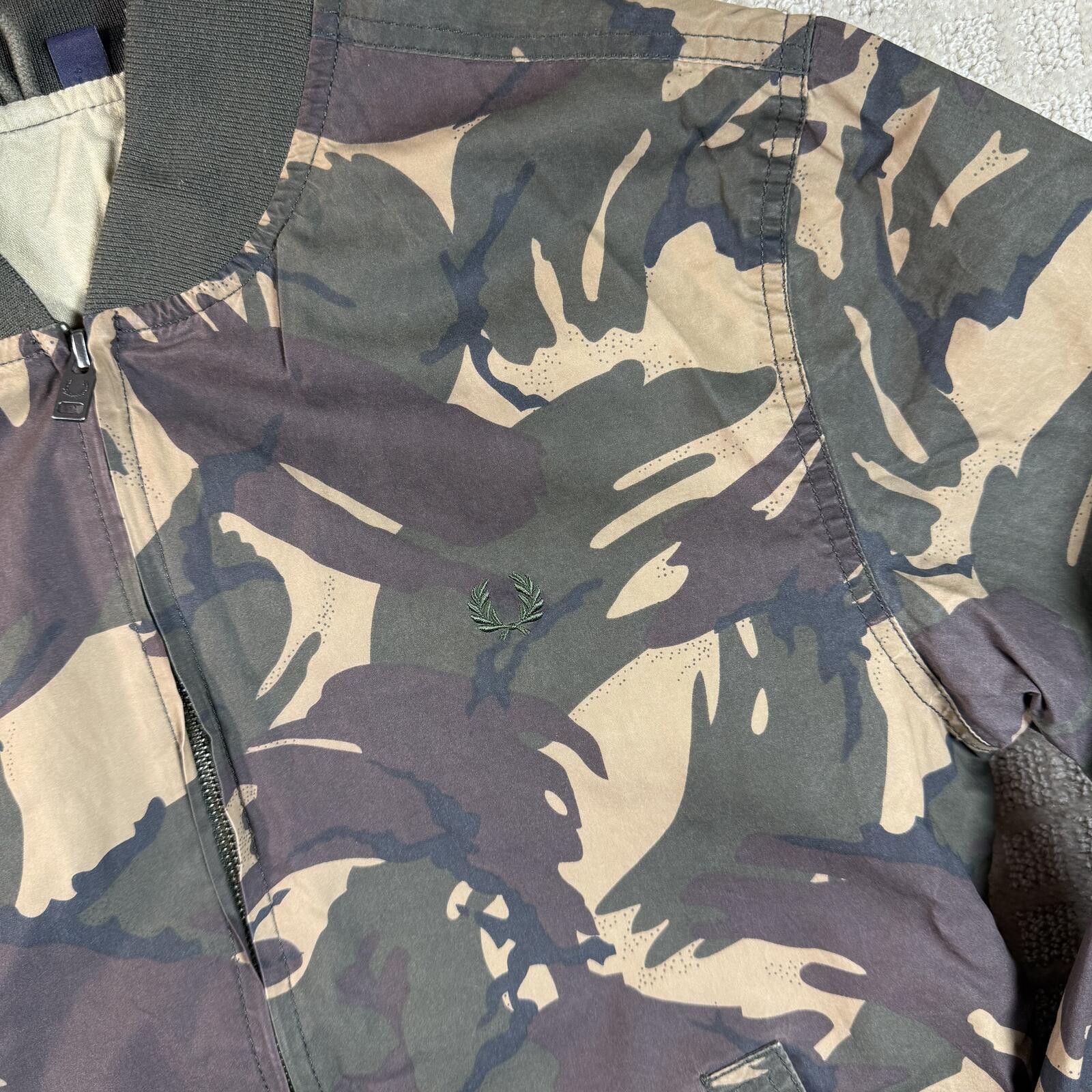 Fred Perry fred perry camo bomber jacket small Size US S / EU 44-46 / 1 - 2 Thumbnail