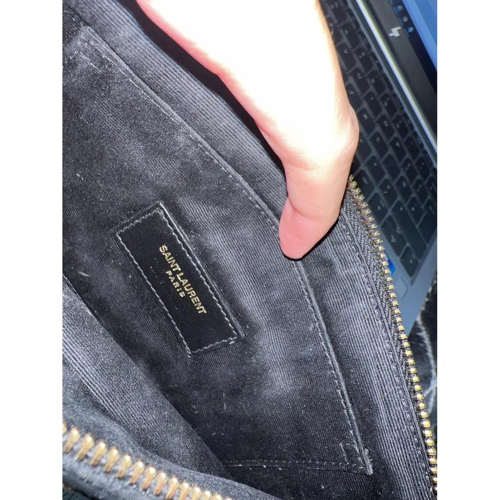 Saint Laurent Paris o1b1hav110824 Size: OS / Zipped Leather Pouch in Storm Size ONE SIZE - 3 Thumbnail