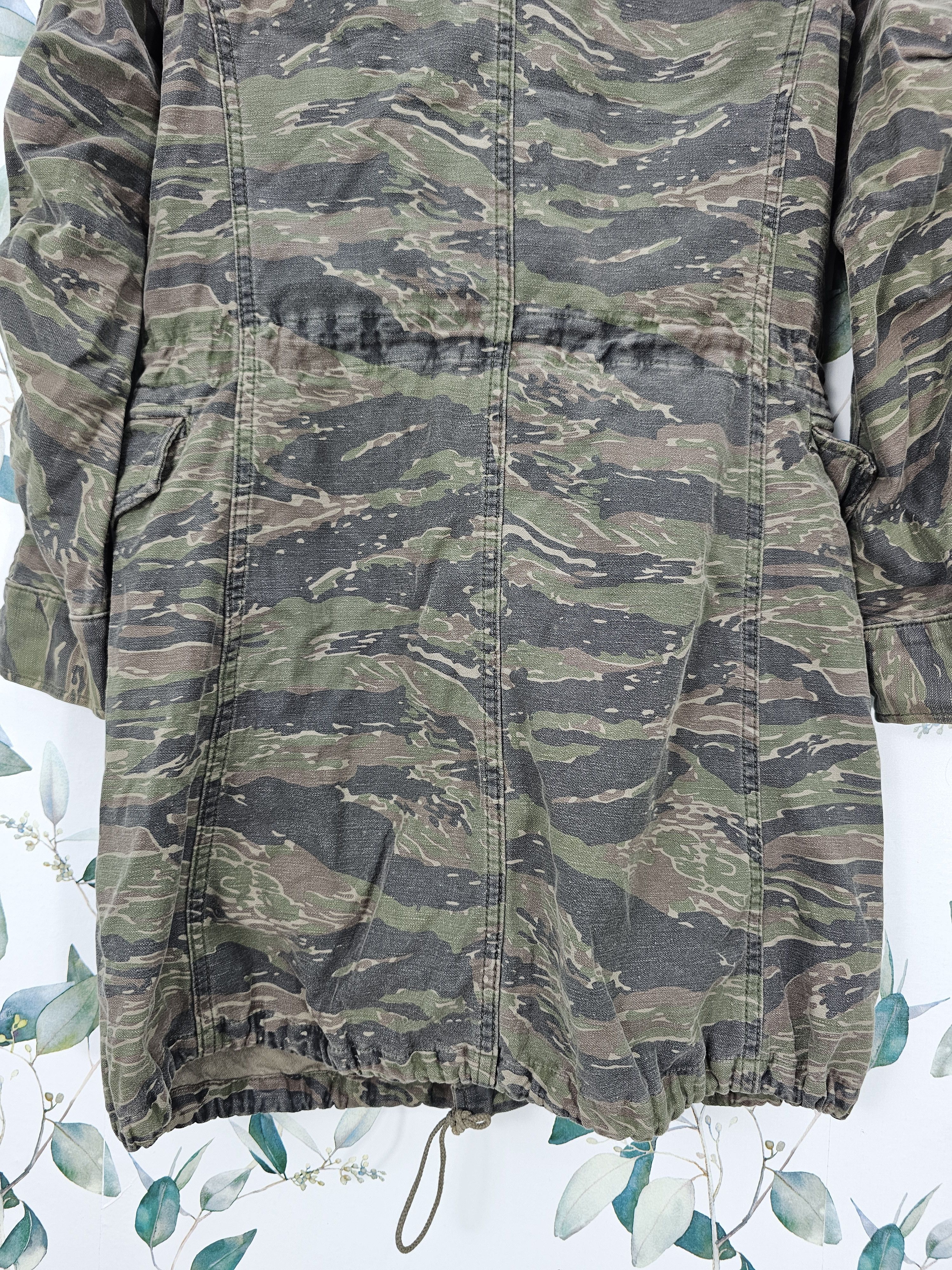Japanese Brand GREEN Tiger Striped Camouflage Parka Military Jacket J0139 Size US XS / EU 42 / 0 - 6 Thumbnail