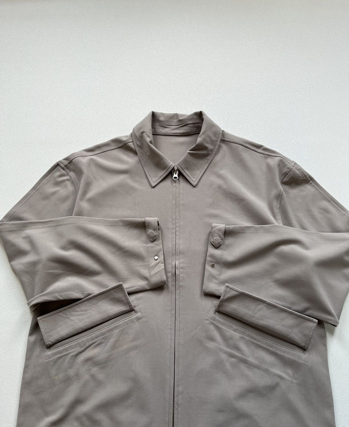 MUSINSA Insilence Boxy Fit Blouson Jacket Beige Size US S / EU 44-46 / 1 - 5 Thumbnail
