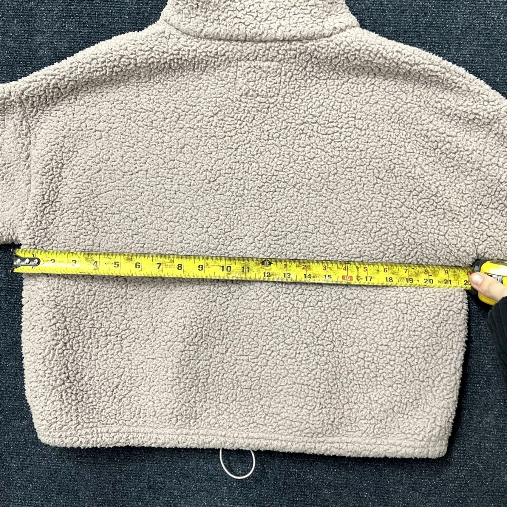 American Eagle Outfitters American Eagle Sweatshirt Womens Small Beige Sherpa Fleece Quarter Zip Pullover Size S / US 4 / IT 40 - 3 Thumbnail
